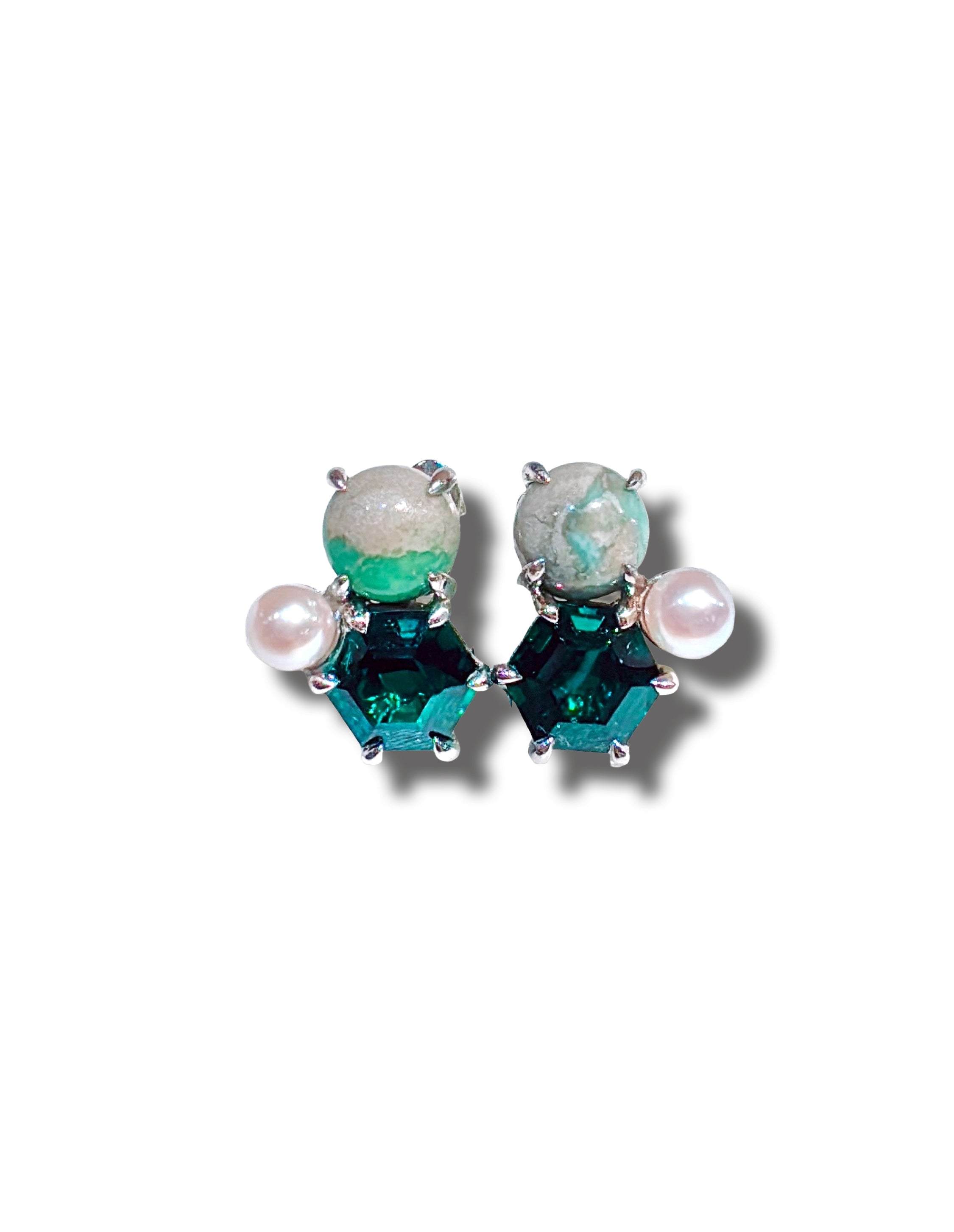 Emerald Constelle (akoya)