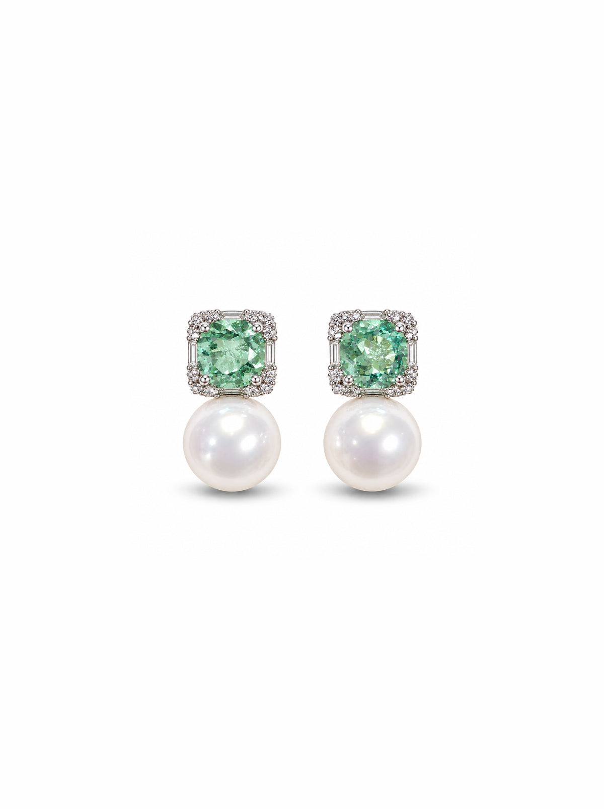 Élégance Assurée en Jadeite Glacée